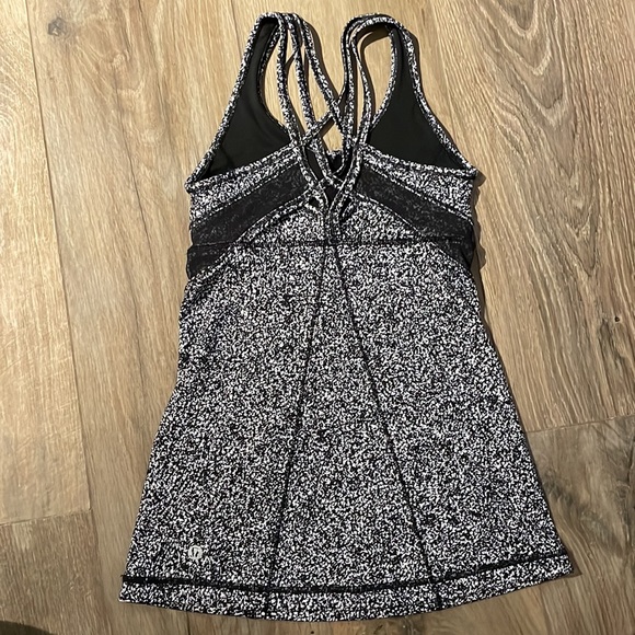 Lululemon Strap It Like It's Hot Tank -  Luon Suited Jacquard Black White - Picture 4 of 6